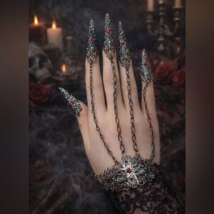 Gothic Finger Claw Armor Bracelet Hand Chain w/Red Rhinestones